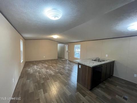 136 Valley Cv, Florence, MS 39073 photo 27