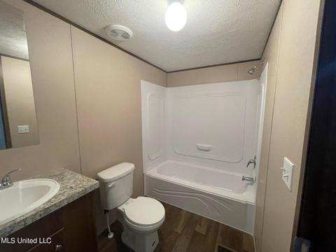 136 Valley Cv, Florence, MS 39073 photo 7