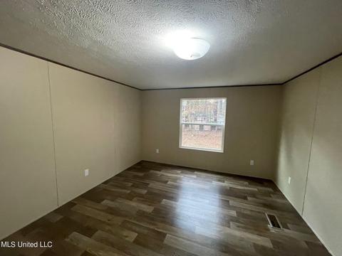 136 Valley Cv, Florence, MS 39073 photo 19
