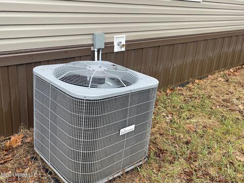 136 Valley Cv, Florence, MS 39073 photo 32