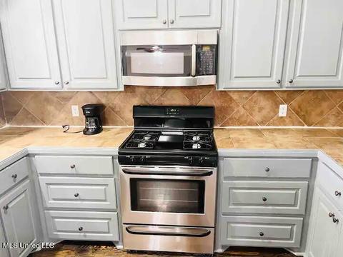 1044 Monroe St, Jackson, MS 39202 photo 9