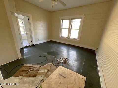 158 Ceasar Rd, Picayune, MS 39466 photo 5