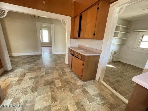 158 Ceasar Rd, Picayune, MS 39466 photo 8