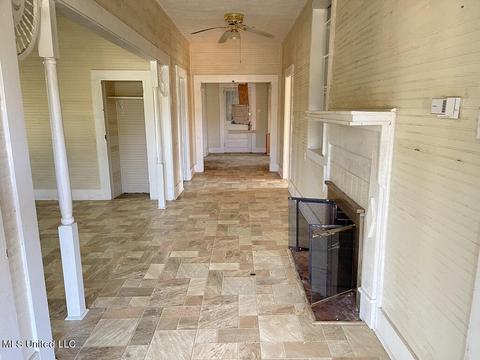 158 Ceasar Rd, Picayune, MS 39466 photo 2