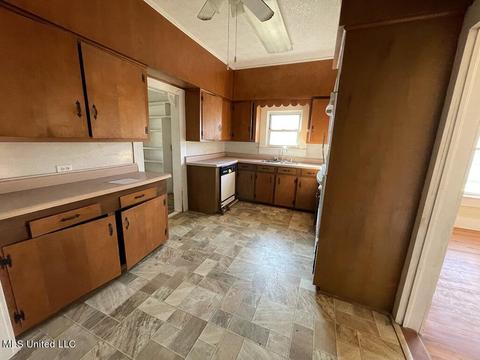 158 Ceasar Rd, Picayune, MS 39466 photo 11
