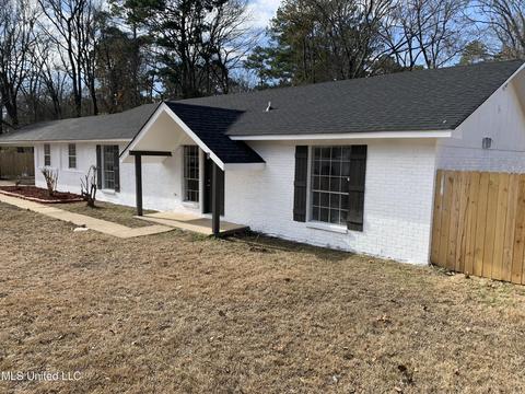 6115 Floral Dr, Jackson, MS 39206 photo 2