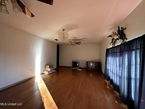 7900 Nutbank Rd, Moss Point, MS 39562 photo 8