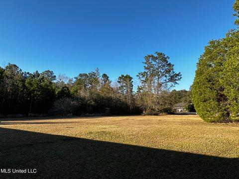 7900 Nutbank Rd, Moss Point, MS 39562 photo 4