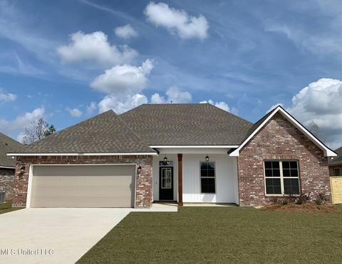 16475 Millsaps Ave, Gulfport, MS 39503
