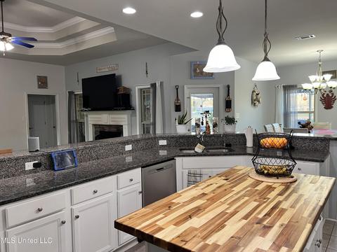 6030 Red Gate Dr, Long Beach, MS 39560 photo 13