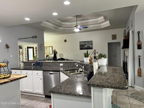 6030 Red Gate Dr, Long Beach, MS 39560 photo 9