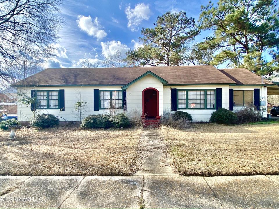 402 Oak St, Mendenhall, MS 39114 12 Photos MLS 4036991 Movoto