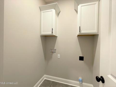 8085 Williamson Dr, Olive Branch, MS 38654 photo 15