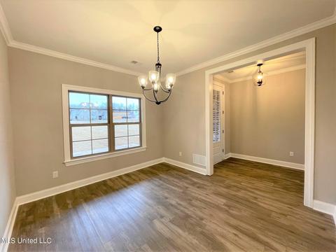 8085 Williamson Dr, Olive Branch, MS 38654 photo 2