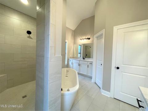 8085 Williamson Dr, Olive Branch, MS 38654 photo 11