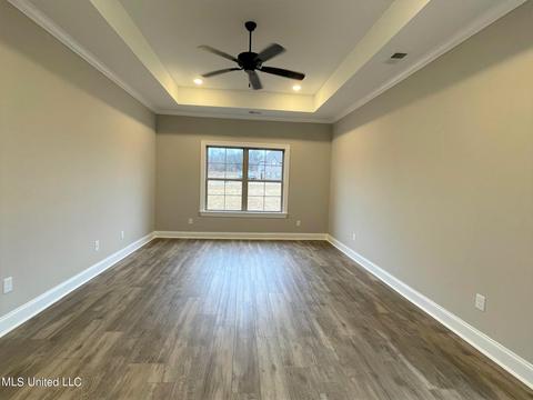 8085 Williamson Dr, Olive Branch, MS 38654 photo 7