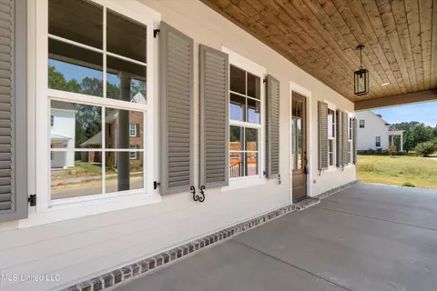 3063 Ac Freeman Dr N, Hernando, MS 38632 photo 3