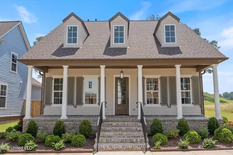 3063 Ac Freeman Dr N, Hernando, MS 38632