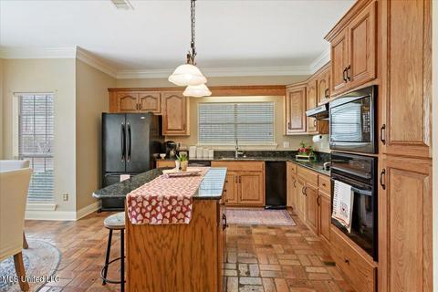 1216 Dr Campbell Dr, Wiggins, MS 39577 photo 10