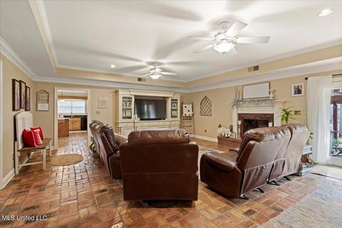 1216 Dr Campbell Dr, Wiggins, MS 39577 photo 9