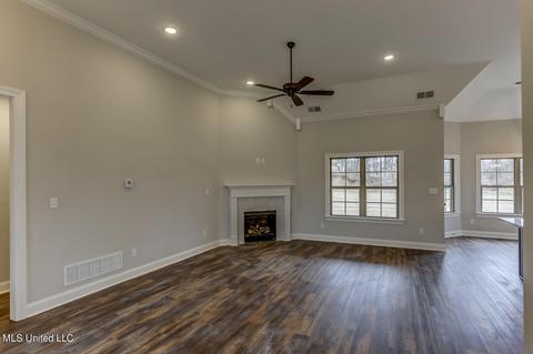 8087 Briscoe Dr, Olive Branch, MS 38654 photo 3