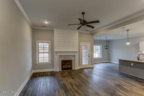 8109 Briscoe Dr, Olive Branch, MS 38654 photo 7