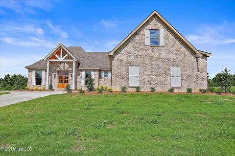 125 Landry Dr, Brandon, MS 39047