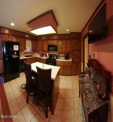 5214 Parkway Dr, Jackson, MS 39211 photo 3