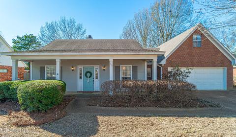 700 Spring Hill Dr, Madison, MS 39110 photo 1