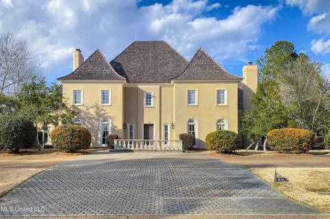 214 Winged Foot Cir, Jackson, MS 39211 photo 1
