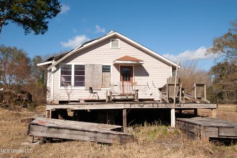 187 Old Mobile Hwy, Lucedale, MS 39452 photo 2