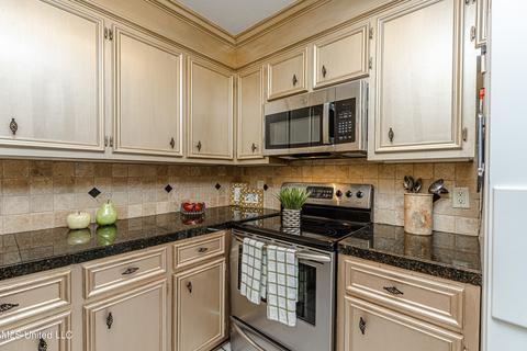 107 Hanover Dr, Brandon, MS 39047 photo 13