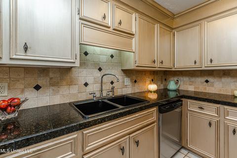 107 Hanover Dr, Brandon, MS 39047 photo 14