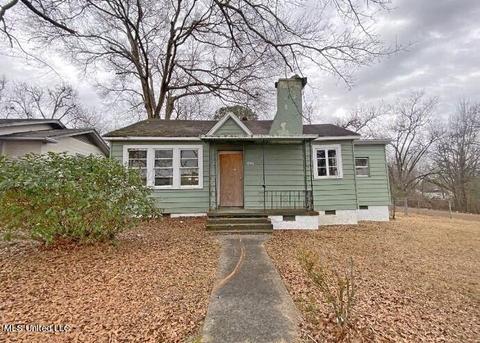 2427 Latimer Ave, Jackson, MS 39209