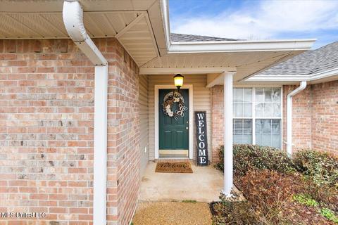 986 Bullrun Dr, Byram, MS 39272 photo 3