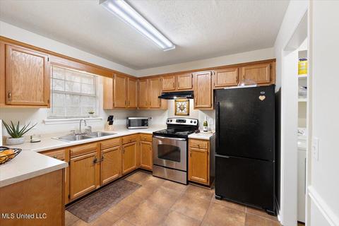 986 Bullrun Dr, Byram, MS 39272 photo 8