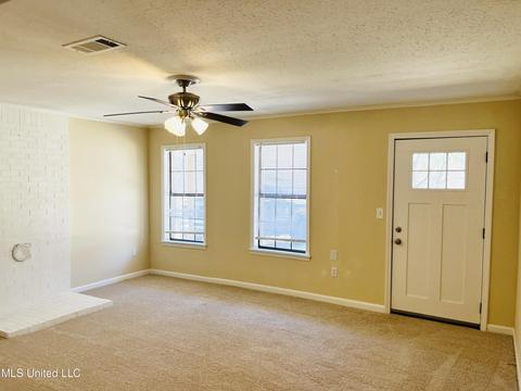 397 Moore St, Morton, MS 39117 photo 7