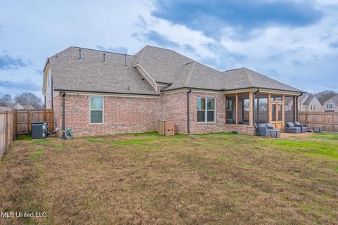 13902 Highlands Crest Loop, Olive Branch, MS 38654 photo 31