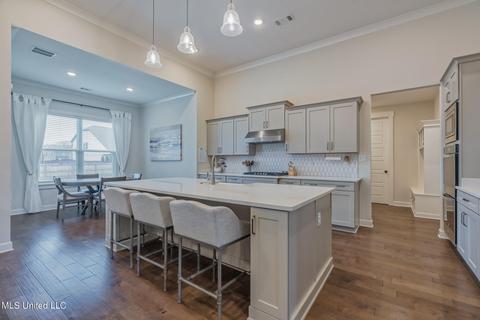13902 Highlands Crest Loop, Olive Branch, MS 38654 photo 9