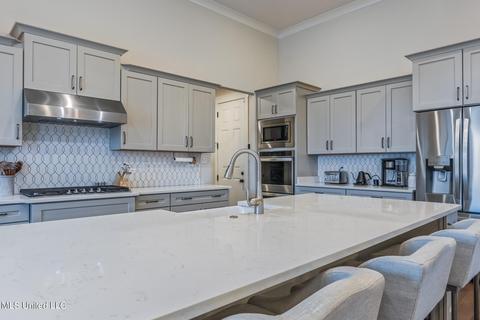 13902 Highlands Crest Loop, Olive Branch, MS 38654 photo 10
