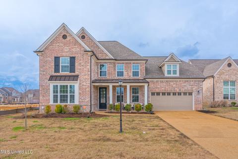 13902 Highlands Crest Loop, Olive Branch, MS 38654 photo 1