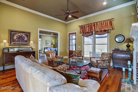 100 Covington Bnd, Madison, MS 39110 photo 13