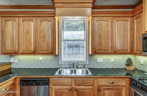 546 Hazelton Dr, Madison, MS 39110 photo 21