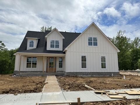 2565 Jaxon Dr, Hernando, MS 38632