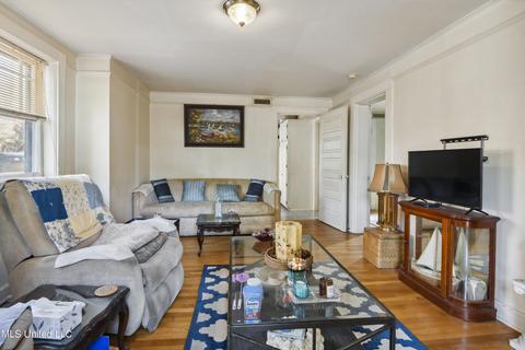 Living - 116 Benachi Ave, Biloxi, MS 39530 photo 4 of 4