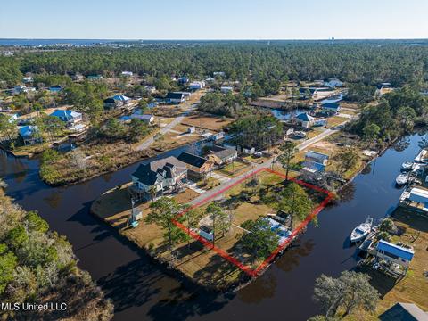 Shark Street, Bay Saint Louis, MS 39520