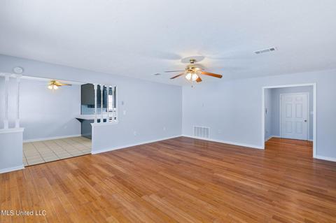 702 Wayne Dr, Canton, MS 39046 photo 8