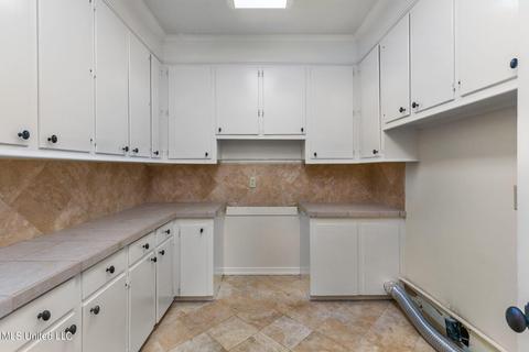 180 Kirkwood Pl, Jackson, MS 39211 photo 36