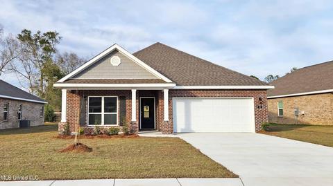 53 Saltmeadow Cir, Ocean Springs, MS 39564