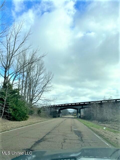 1665 Bill Strong Rd, Edwards, MS 39066 photo 7